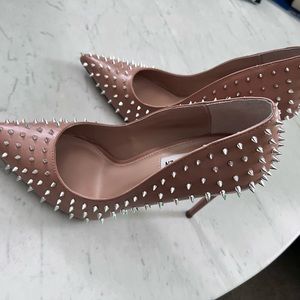 Steve Madden Vala nude studded stilettos - EUC (worn once) - 7.5